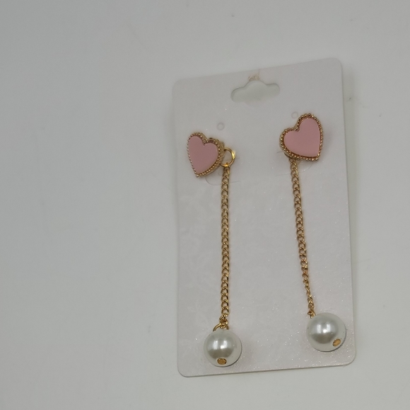 Pink Hearts and pearl dangling chain earrings with gold hardware - Picture 4 of 6